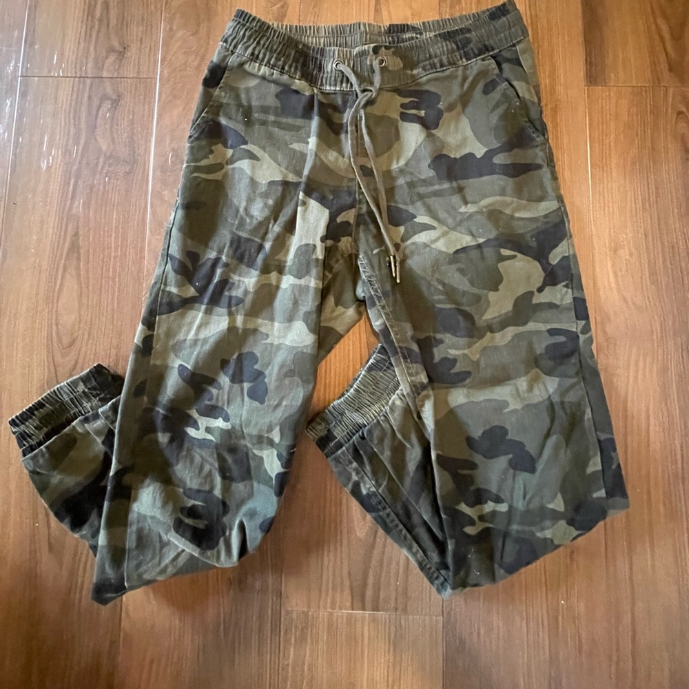 Camo nameless pants